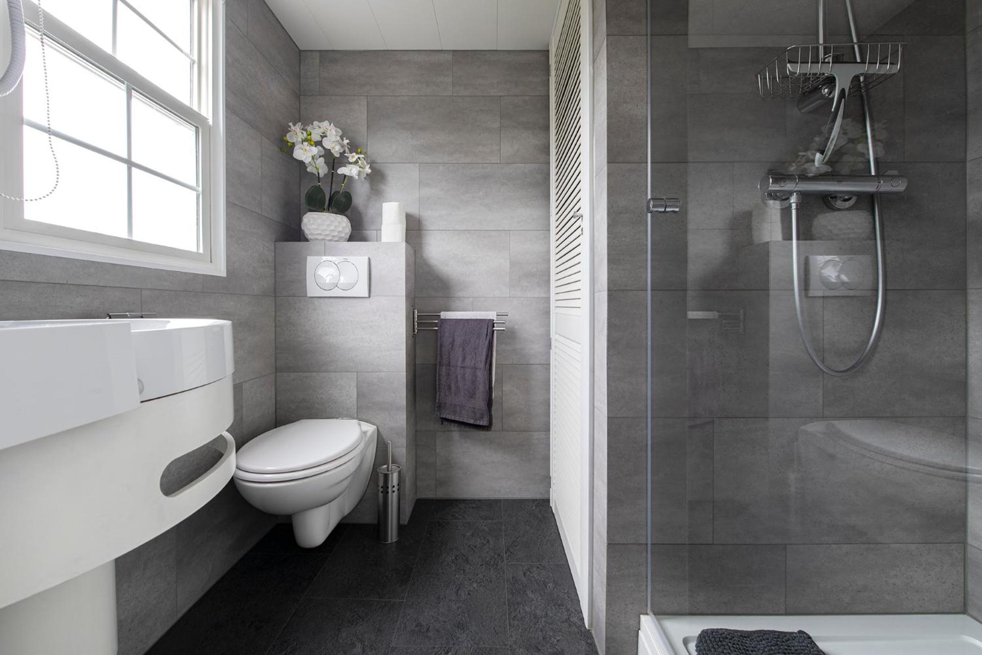 48 # Hygiene # Airport Eindhoven # Airco # Bosrijk # Hiking & Biking # Efteling # Safaripark Oisterwijk